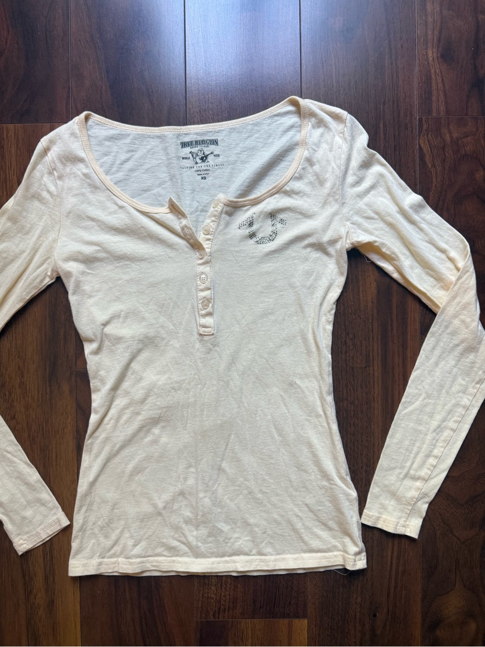 True Religion Y2K Long Sleeve Light Yellow Bling Logo Henley Top / XS / WORN 1x